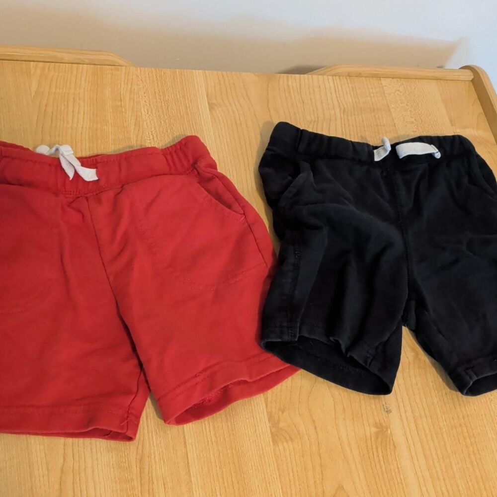 Cat-jack Black and Red Shorts
